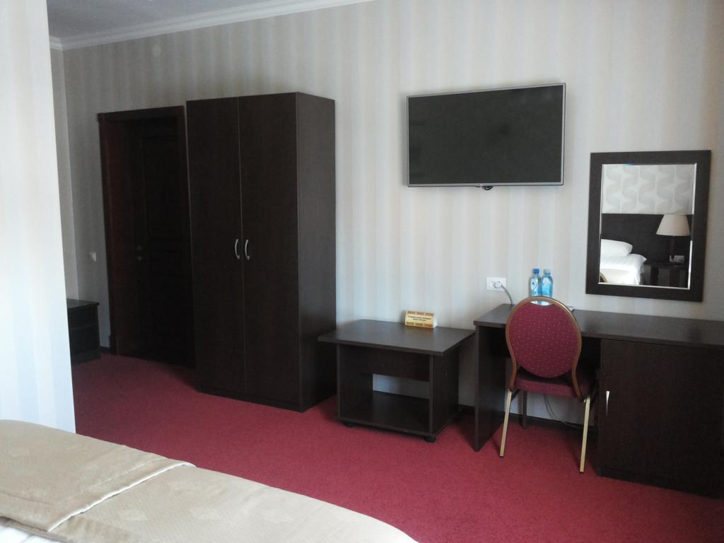 كاراغاندي Hotel ?Omplex Ak-Zhaik الغرفة الصورة