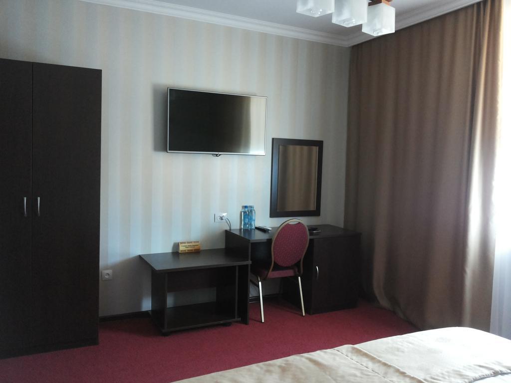 كاراغاندي Hotel ?Omplex Ak-Zhaik الغرفة الصورة