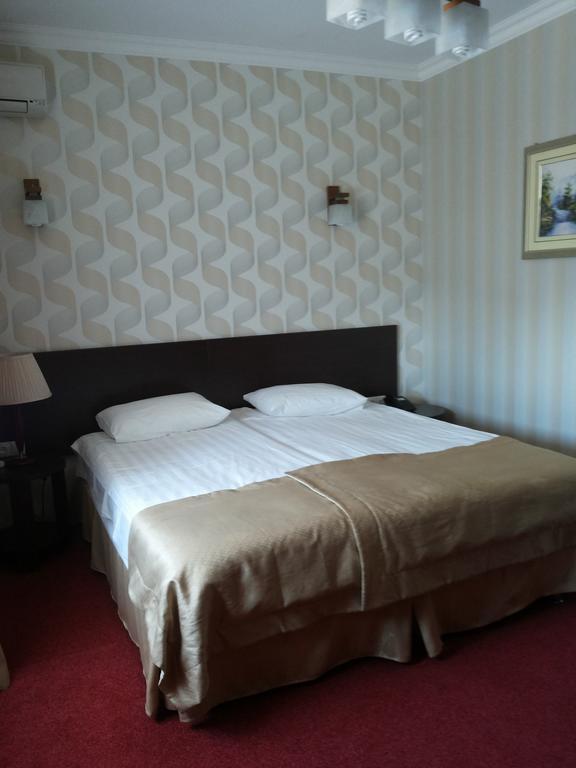 كاراغاندي Hotel ?Omplex Ak-Zhaik الغرفة الصورة
