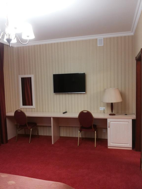 كاراغاندي Hotel ?Omplex Ak-Zhaik الغرفة الصورة