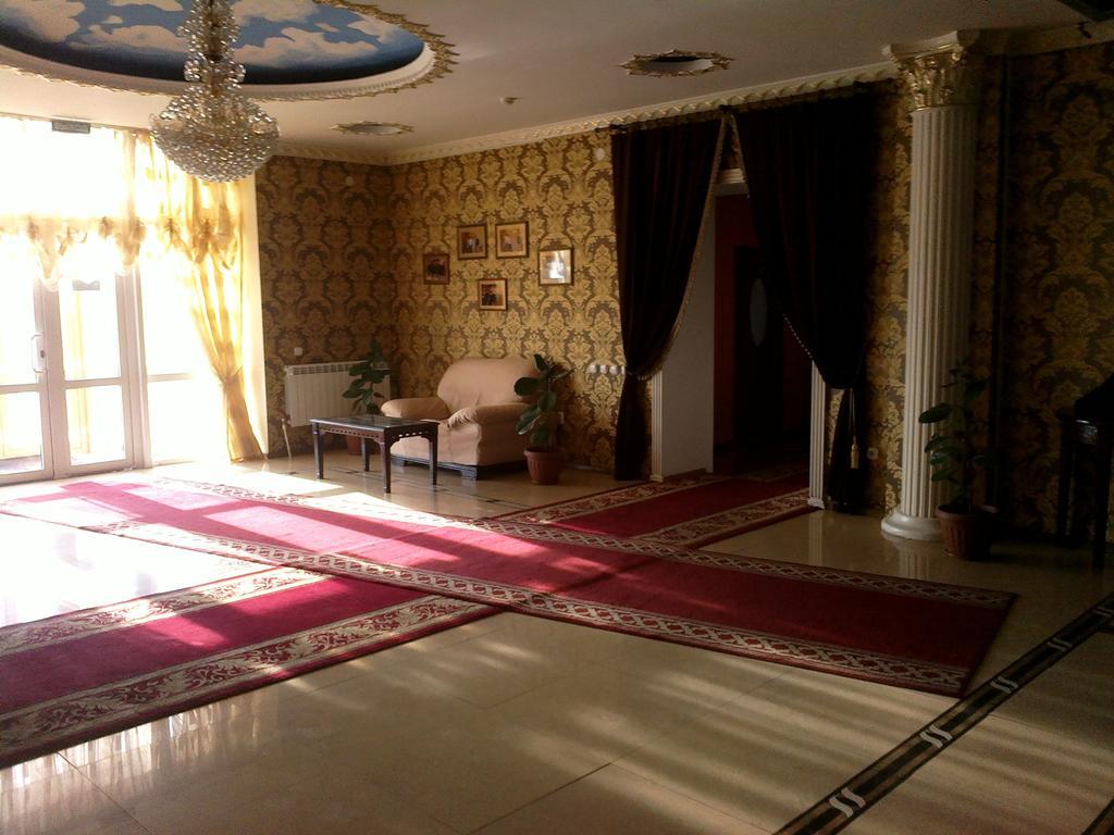 كاراغاندي Hotel ?Omplex Ak-Zhaik المظهر الخارجي الصورة